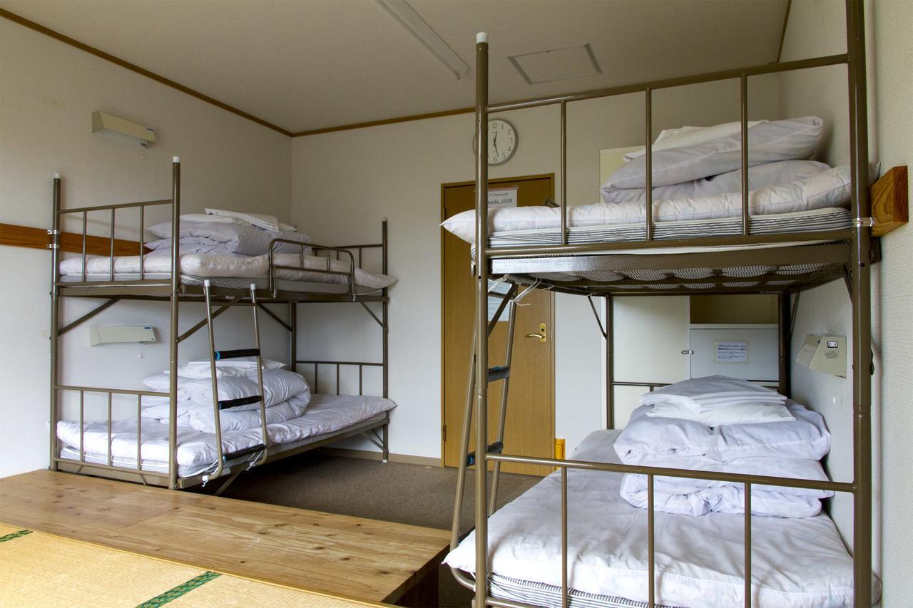 Yakushima Youth Hostel Exterior photo